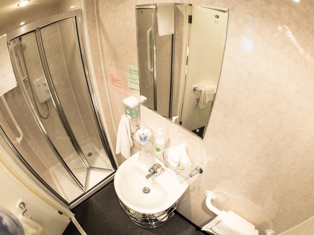 Browns Bed And Breakfast Edinburgh Bagian luar foto