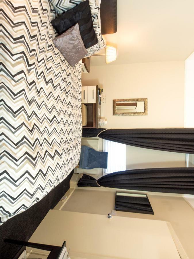 Browns Bed And Breakfast Edinburgh Bagian luar foto