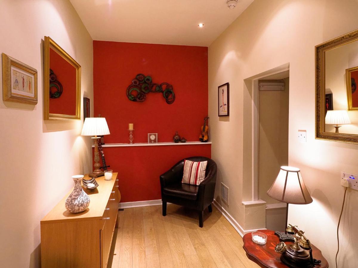 Browns Bed And Breakfast Edinburgh Bagian luar foto